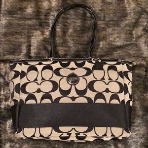 Like New Authentic Coach Tote